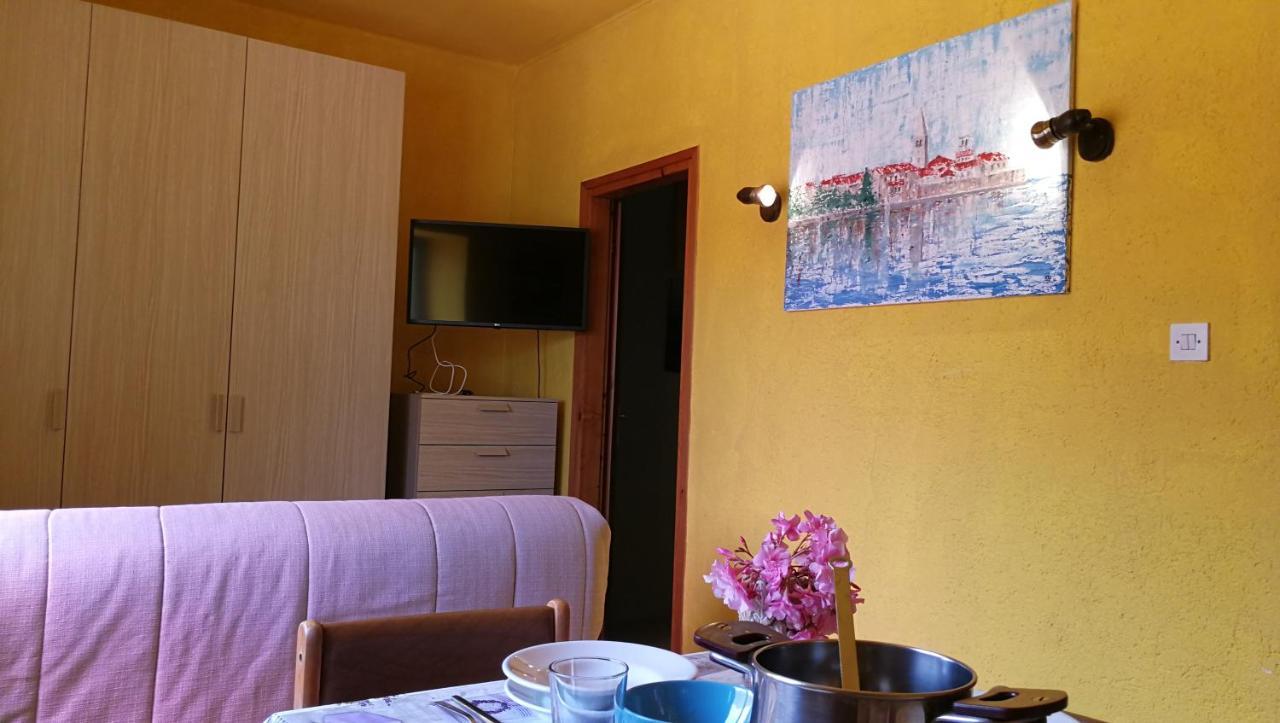 Moratto'S Apartments Umag Dış mekan fotoğraf